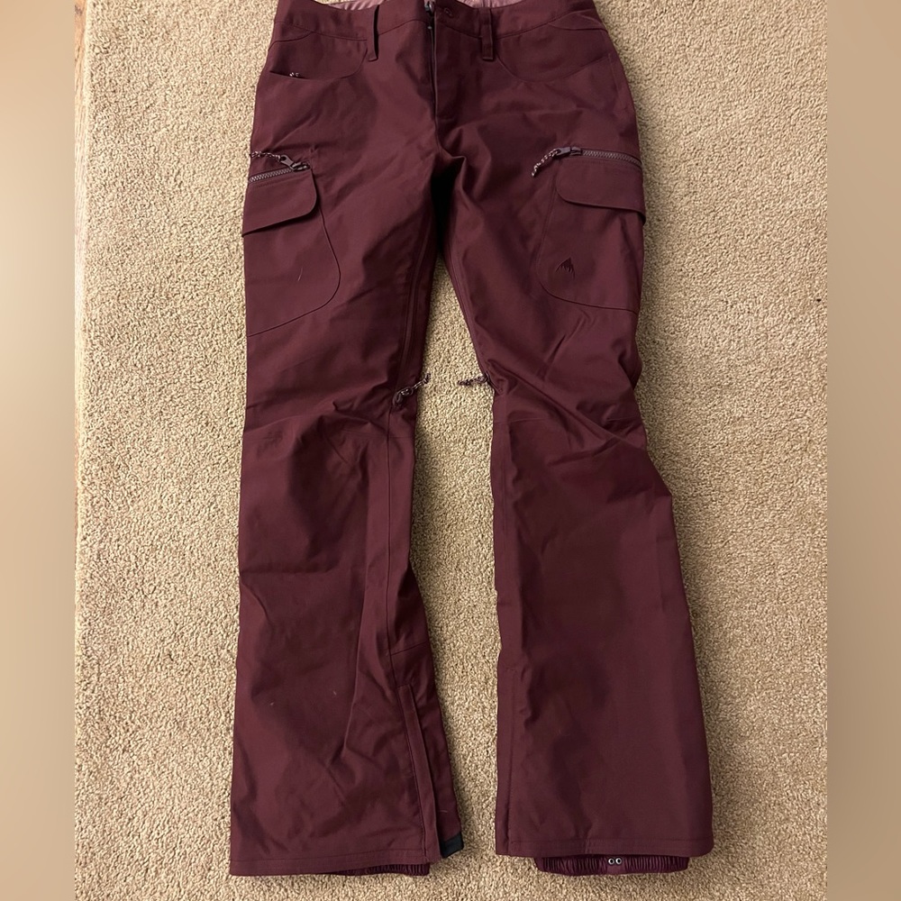 Burton Gloria Size M - Brand New